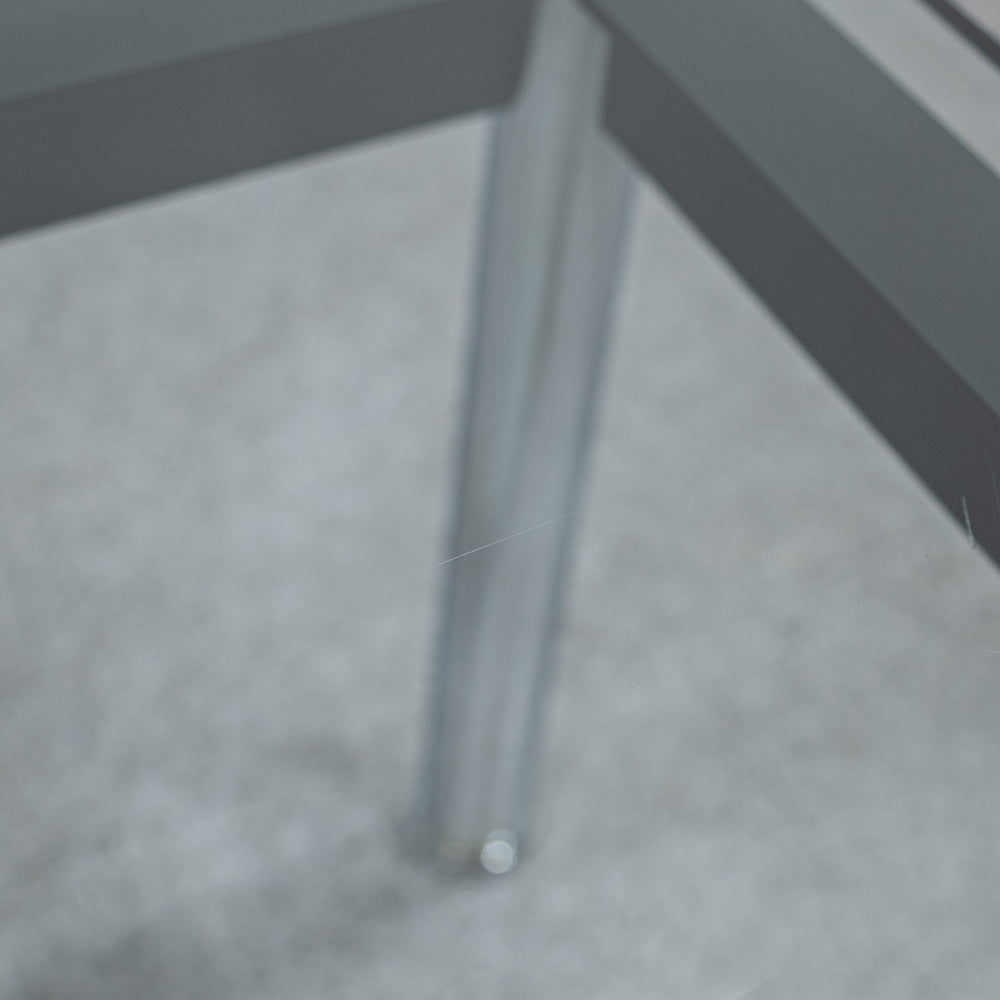 Cassina / 10 TABLE EN TUBE