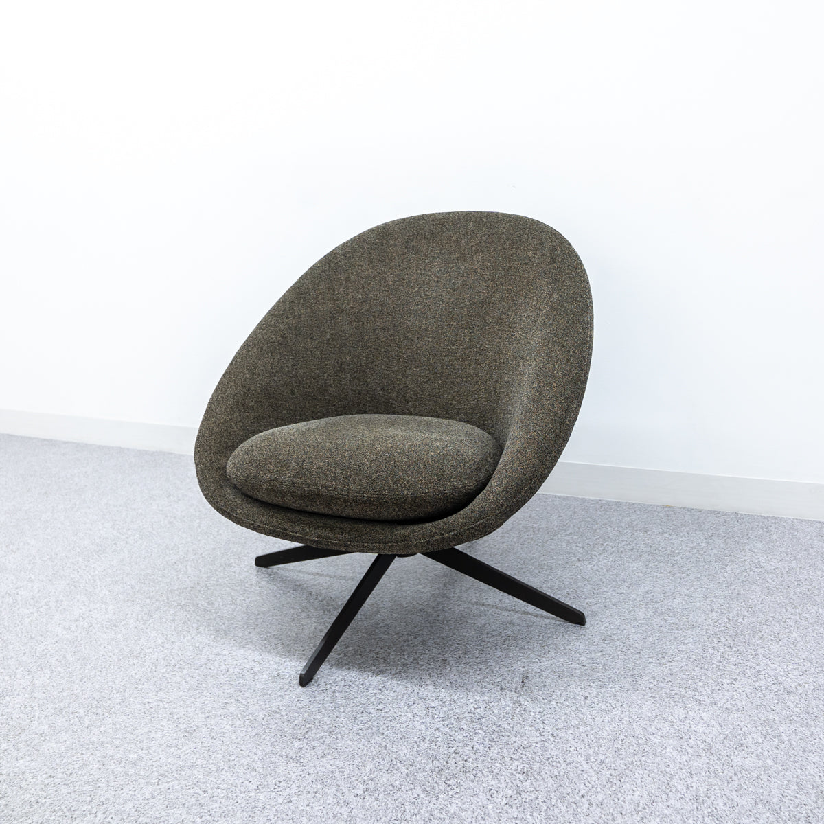 arflex / LUCIA – Back to the Furniture