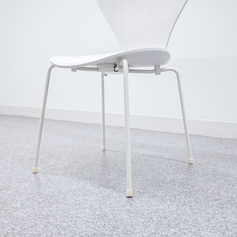 FRITZ HANSEN / SERIES 7