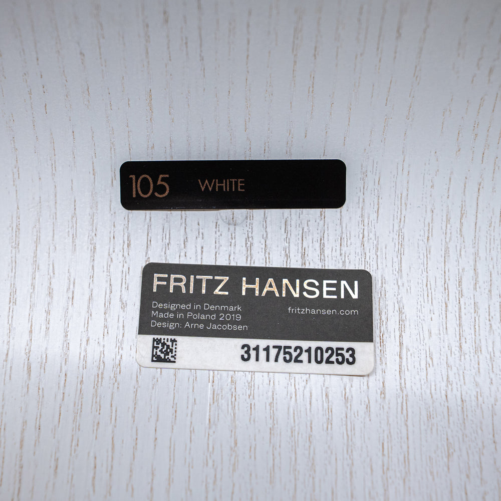 FRITZ HANSEN / SERIES 7