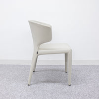 Cassina / 367 HOLA