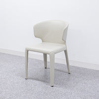 Cassina / 367 HOLA
