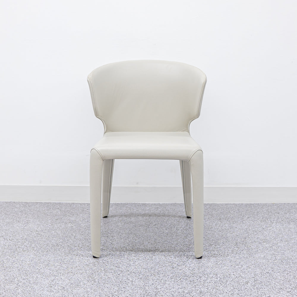 Cassina / 367 HOLA