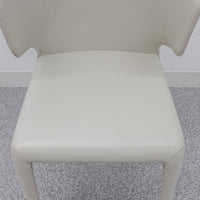 Cassina / 367 HOLA