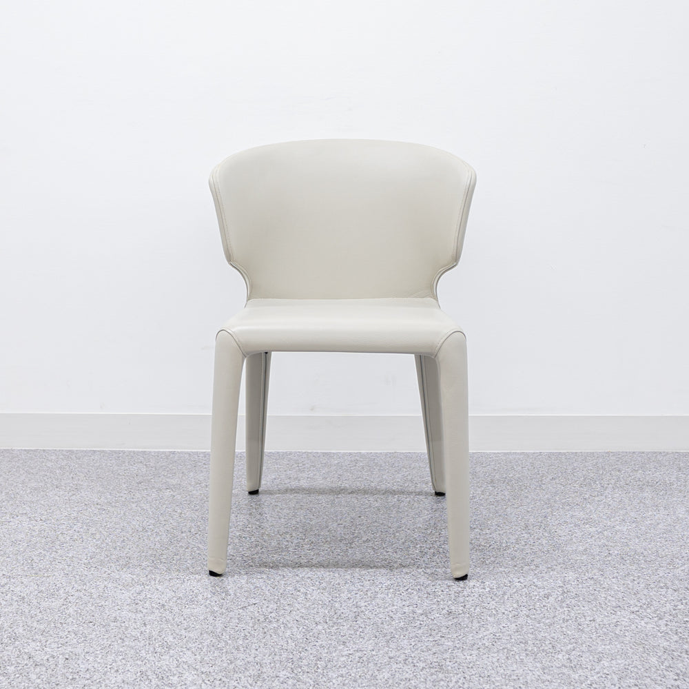 Cassina / 367 HOLA