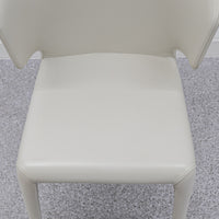 Cassina / 367 HOLA