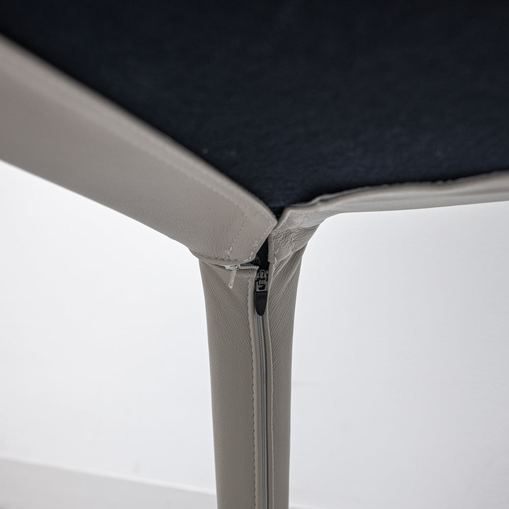 Cassina / 367 HOLA