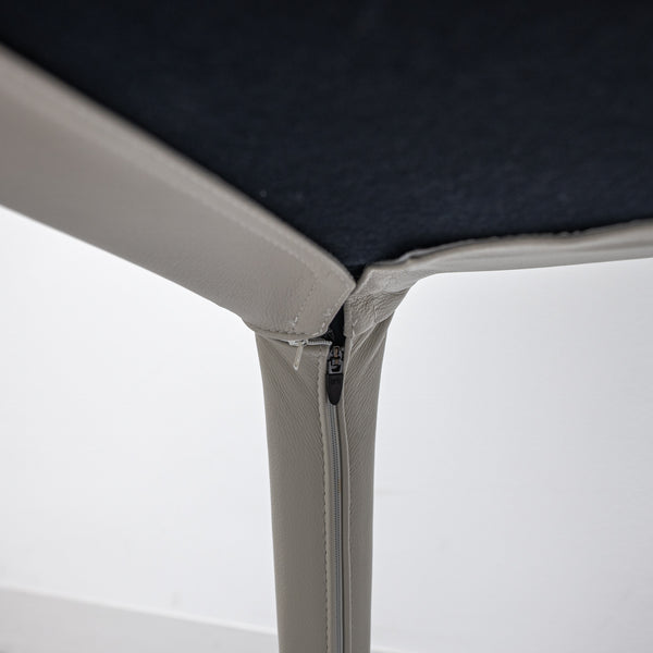 Cassina / 367 HOLA