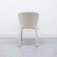 Cassina / 367 HOLA
