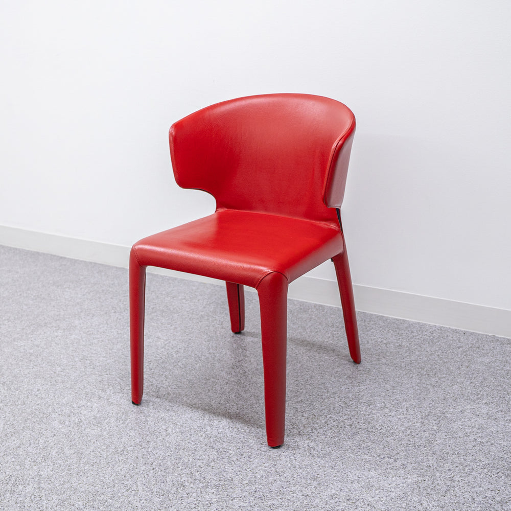 Cassina / 367 HOLA