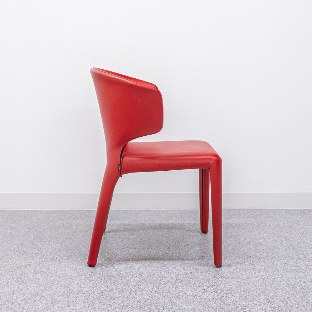 Cassina / 367 HOLA
