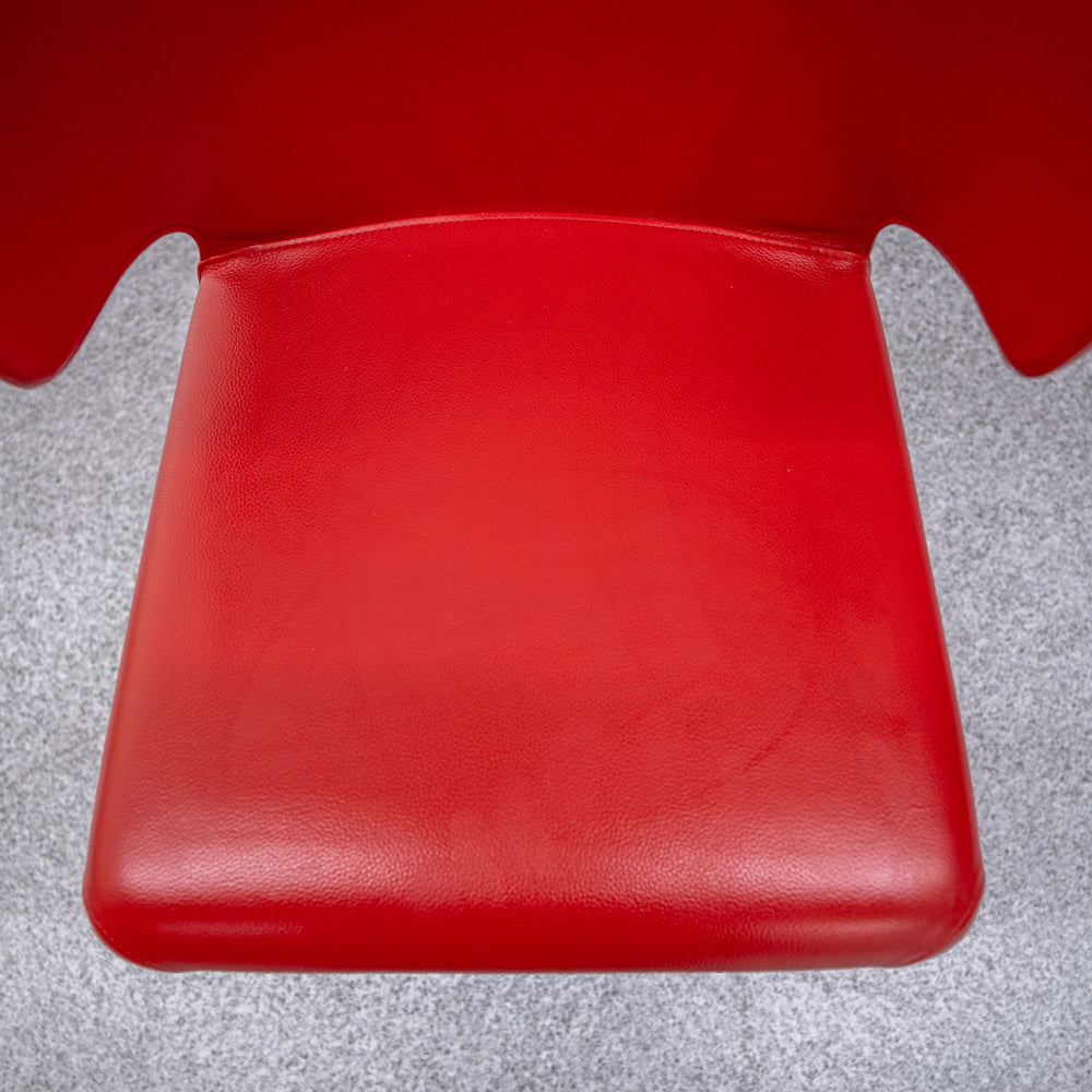Cassina / 367 HOLA