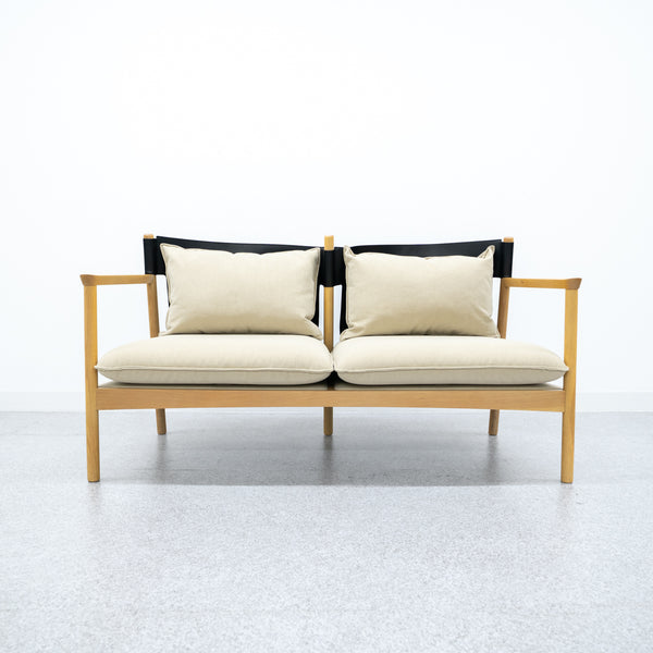 A.T.I.C / THOMPSON SOFA