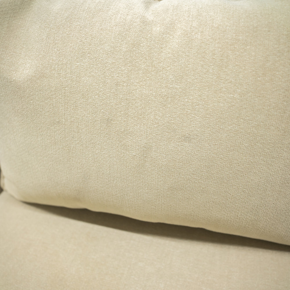 A.T.I.C / THOMPSON SOFA