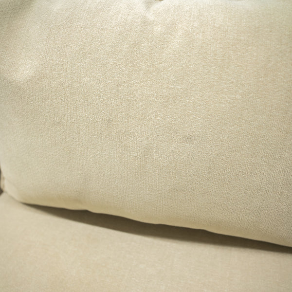 A.T.I.C / THOMPSON SOFA