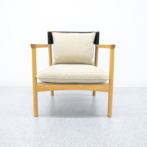 A.T.I.C / THOMPSON SOFA