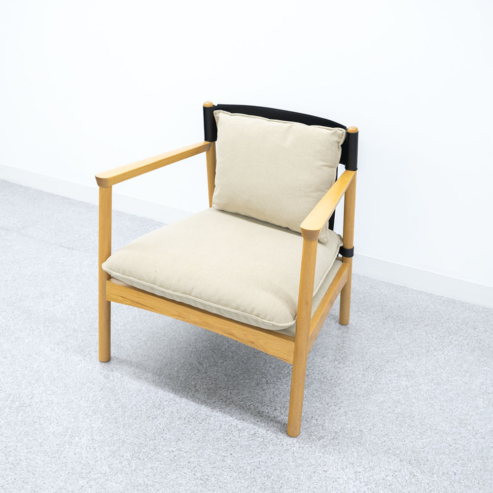 A.T.I.C / THOMPSON SOFA