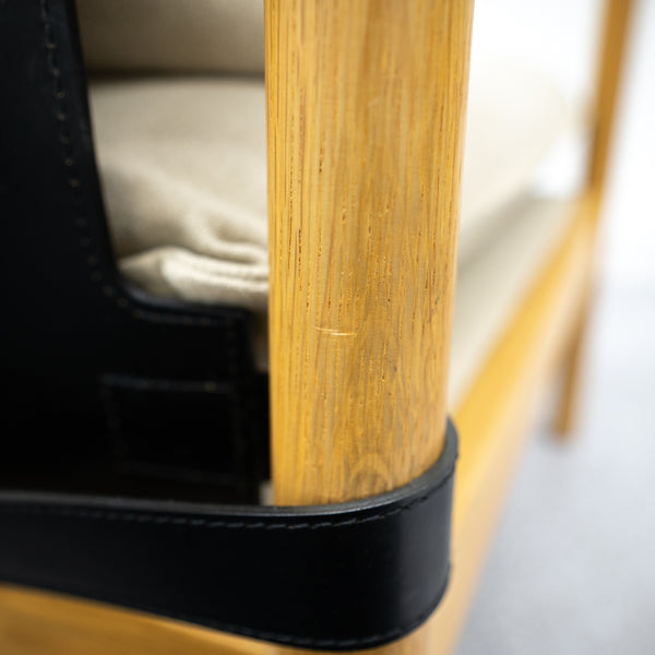 A.T.I.C / THOMPSON SOFA