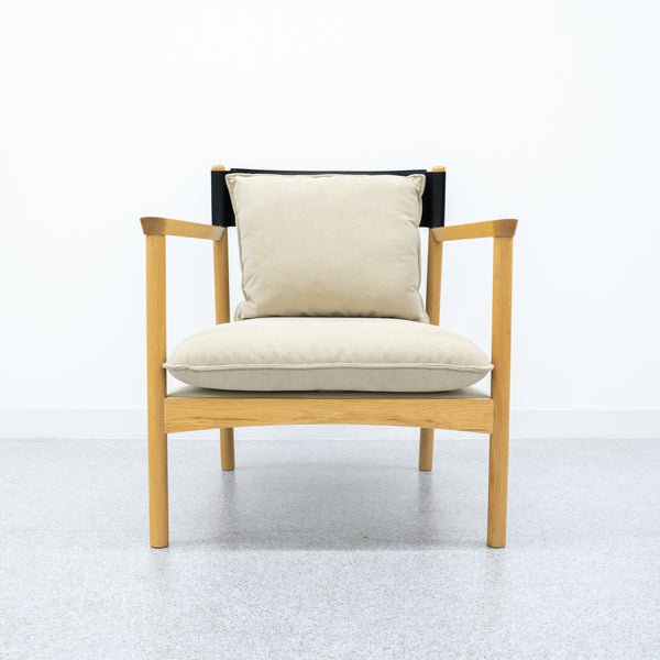 A.T.I.C / THOMPSON SOFA
