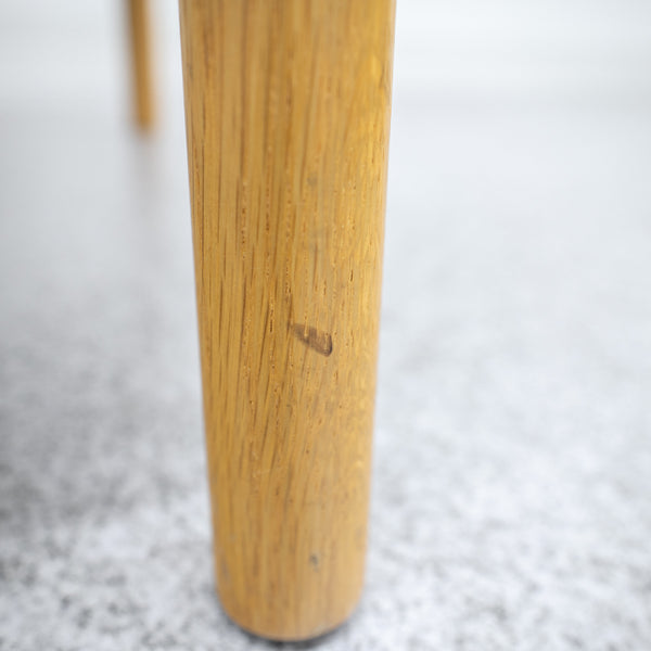 A.T.I.C / THOMPSON SOFA