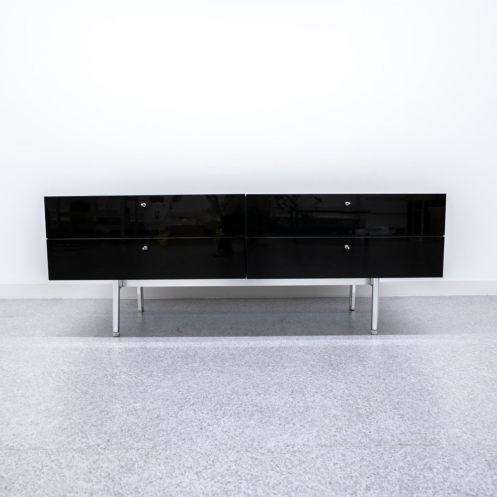 Cassina / 255 FLAT