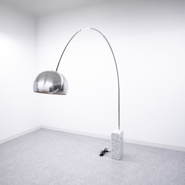 FLOS / ARCO