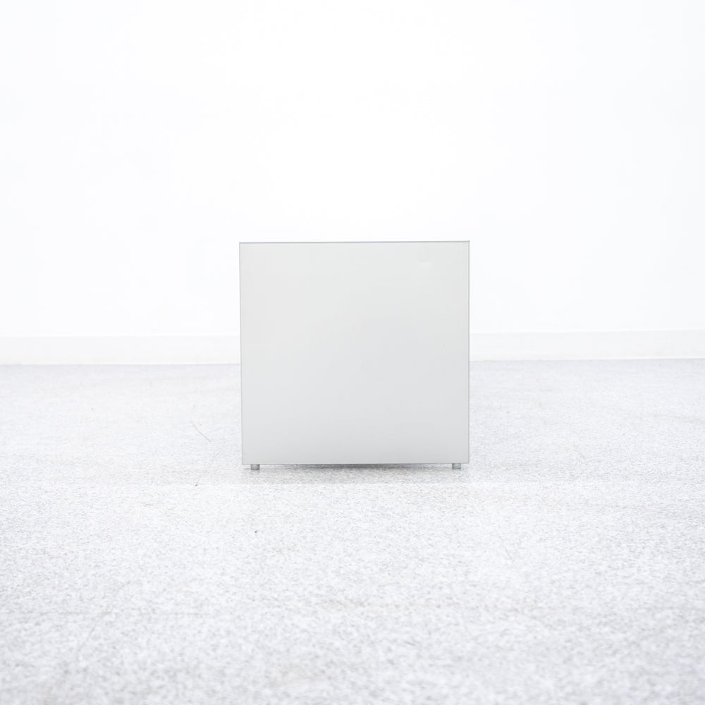 Cassina ixc. / AIR FRAME 3012