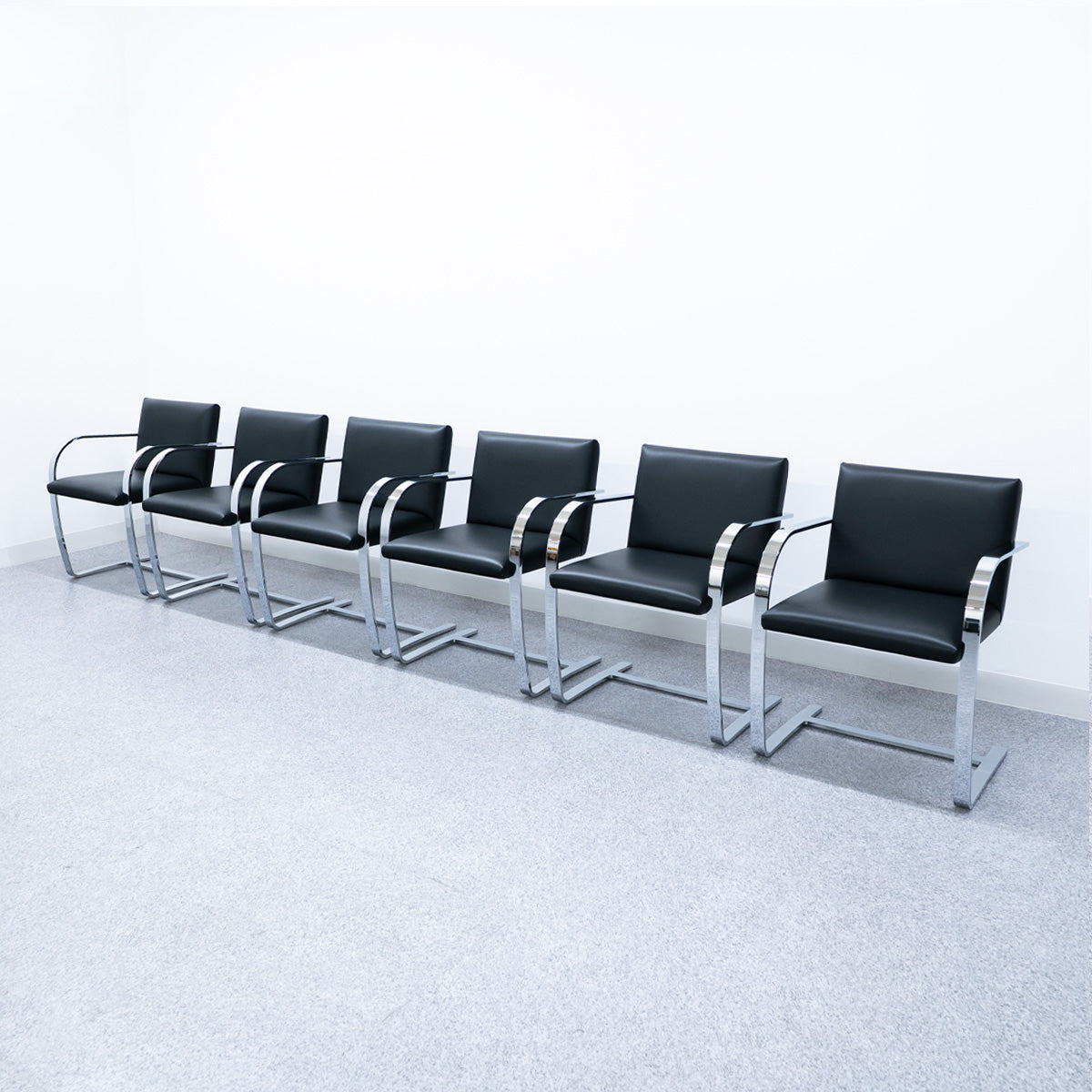 Knoll / Brno Arm Chair Flat Bar – Back to the Furniture