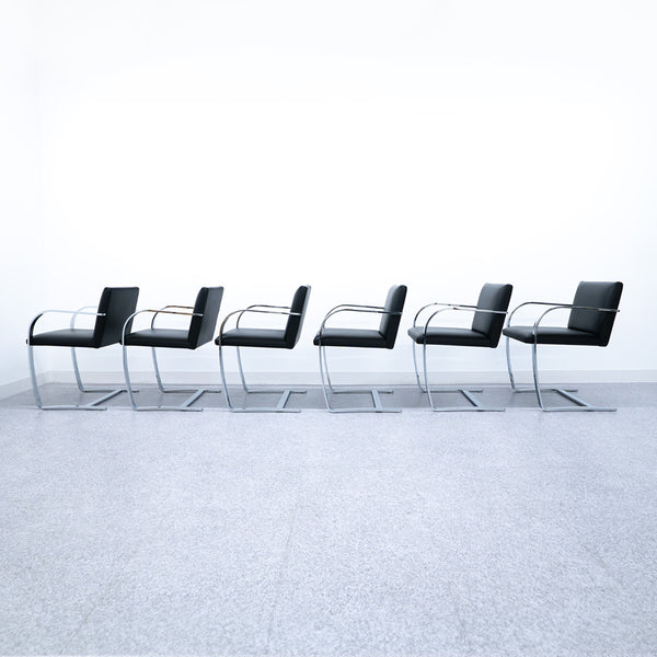 Knoll / Brno Arm Chair Flat Bar