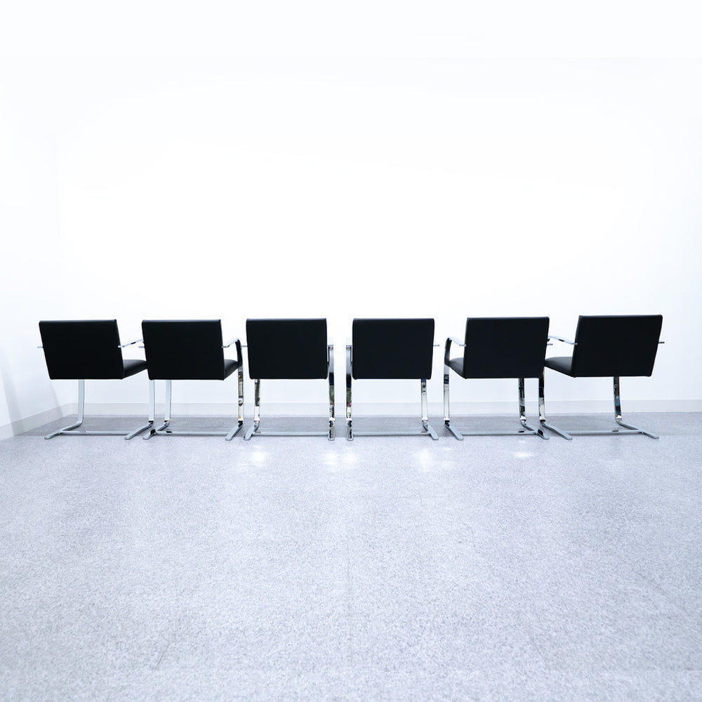 Knoll / Brno Arm Chair Flat Bar