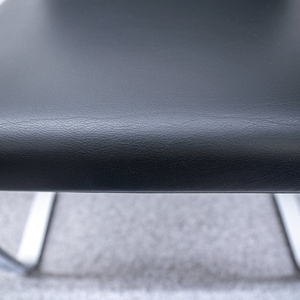 Knoll / Brno Arm Chair Flat Bar