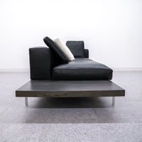 B&B ITALIA / DOCK
