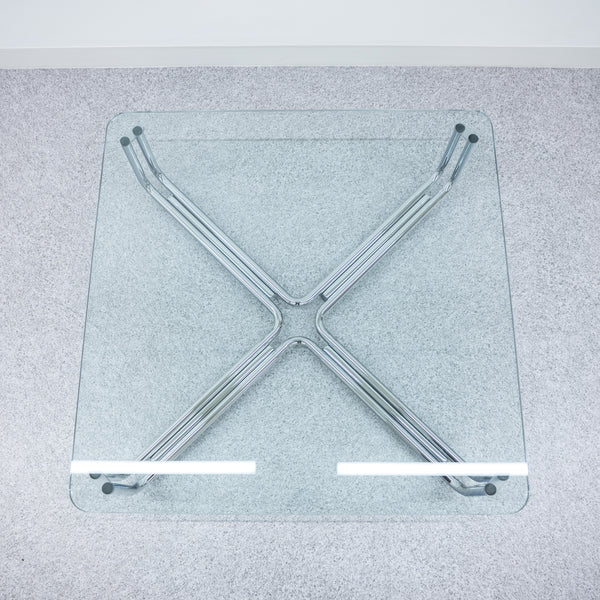 Cassina / 784