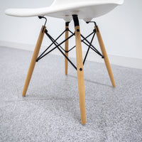 Herman Miller / Eames Plastic Side Shell Chair
