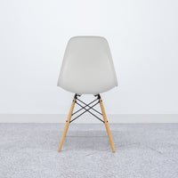 Herman Miller / Eames Plastic Side Shell Chair