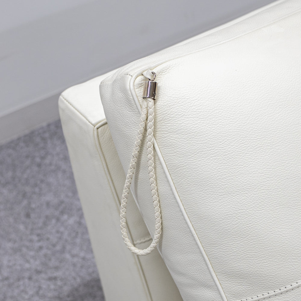 Cassina / 241 PRIVE