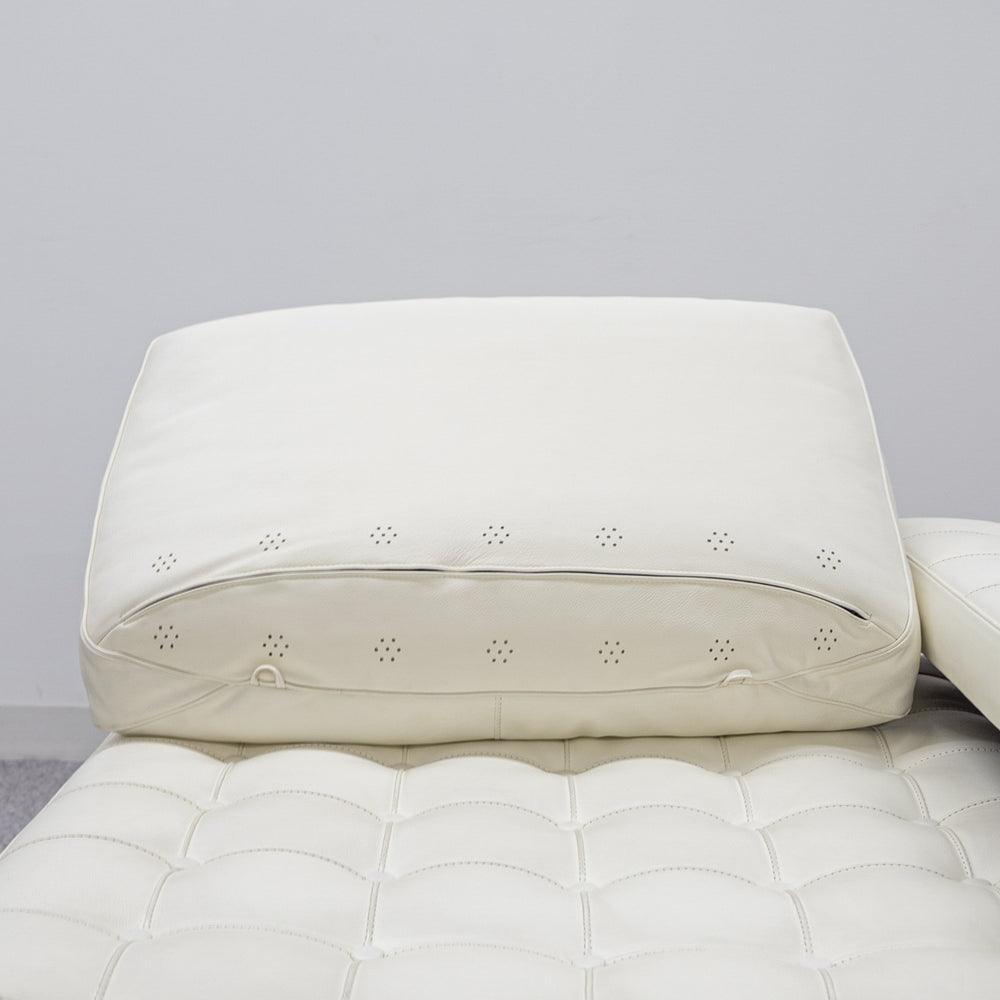 Cassina / 241 PRIVE