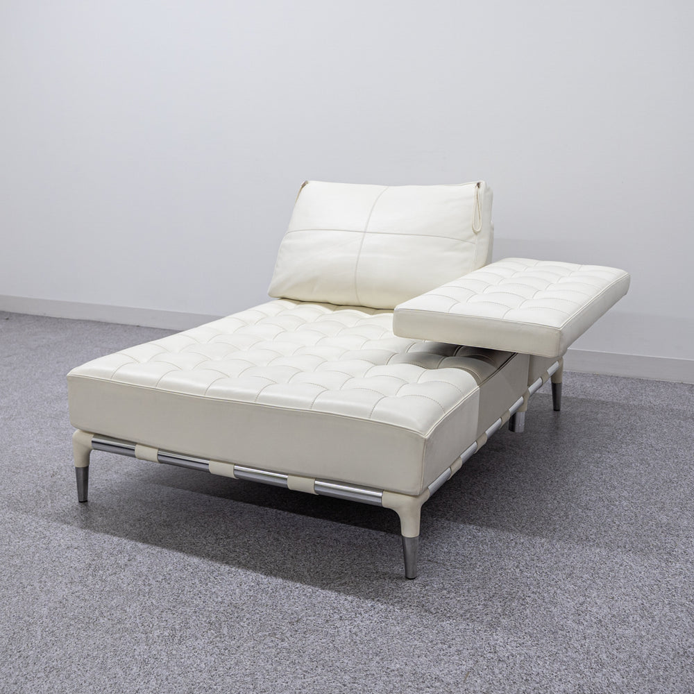 Cassina / 241 PRIVE