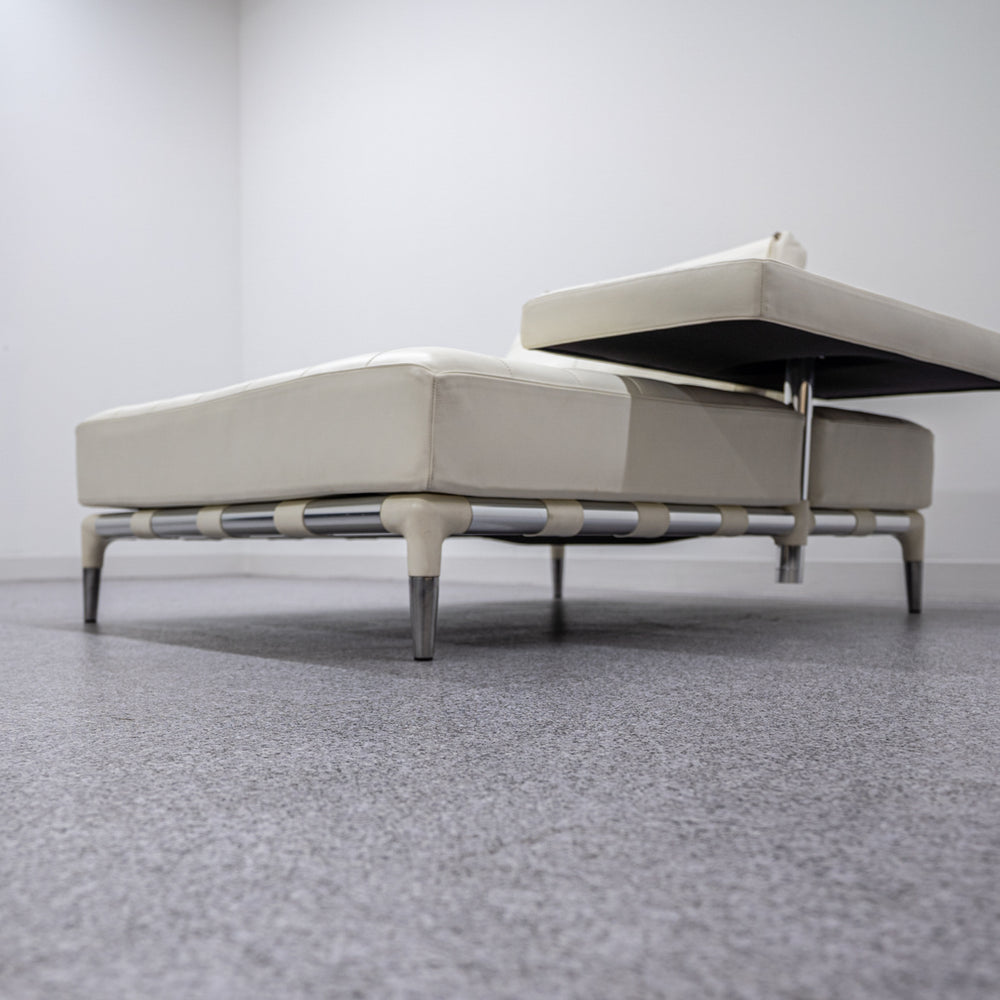 Cassina / 241 PRIVE