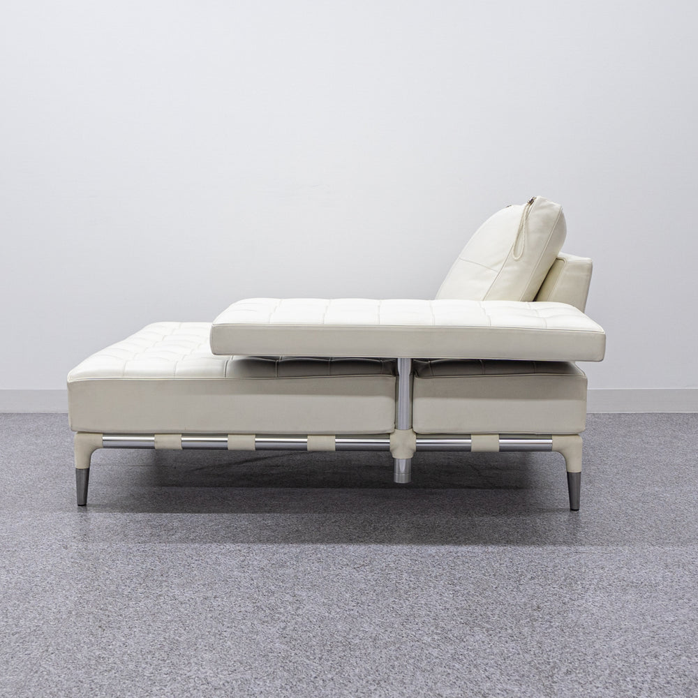 Cassina / 241 PRIVE