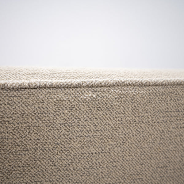 Cassina / K02 GRANDANGOLO
