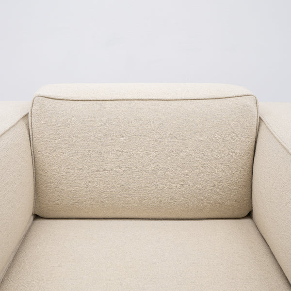 Cassina / K02 GRANDANGOLO
