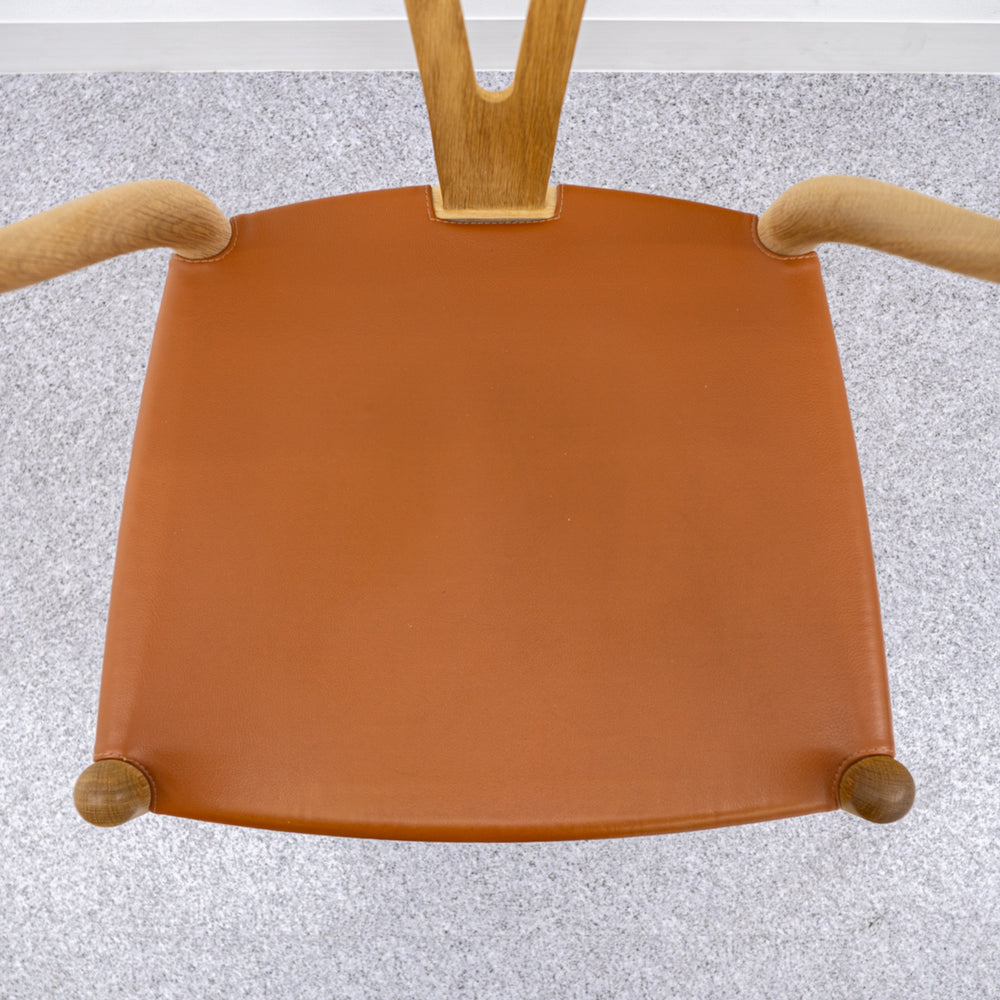 CARL HANSEN&SON / CH24 LEATHER SEAT