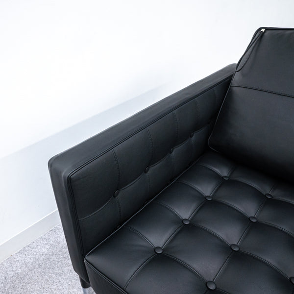 Cassina / 241 PRIVE