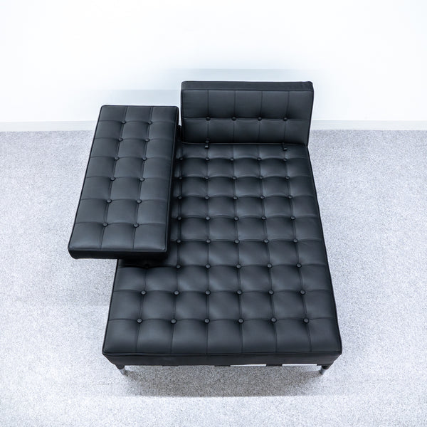 Cassina / 241-22 PRIVE