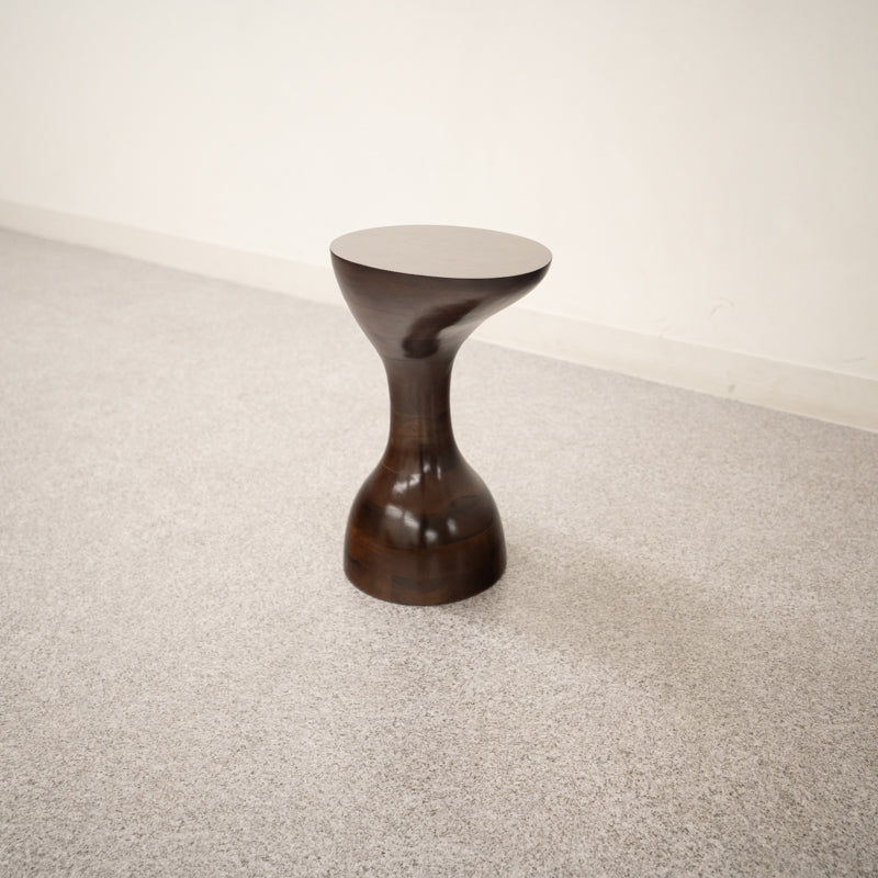 【展示品】URBAN NATURE CULTURE / Side table Vina Walnut / アーバン・ネイチャー・カルチャー