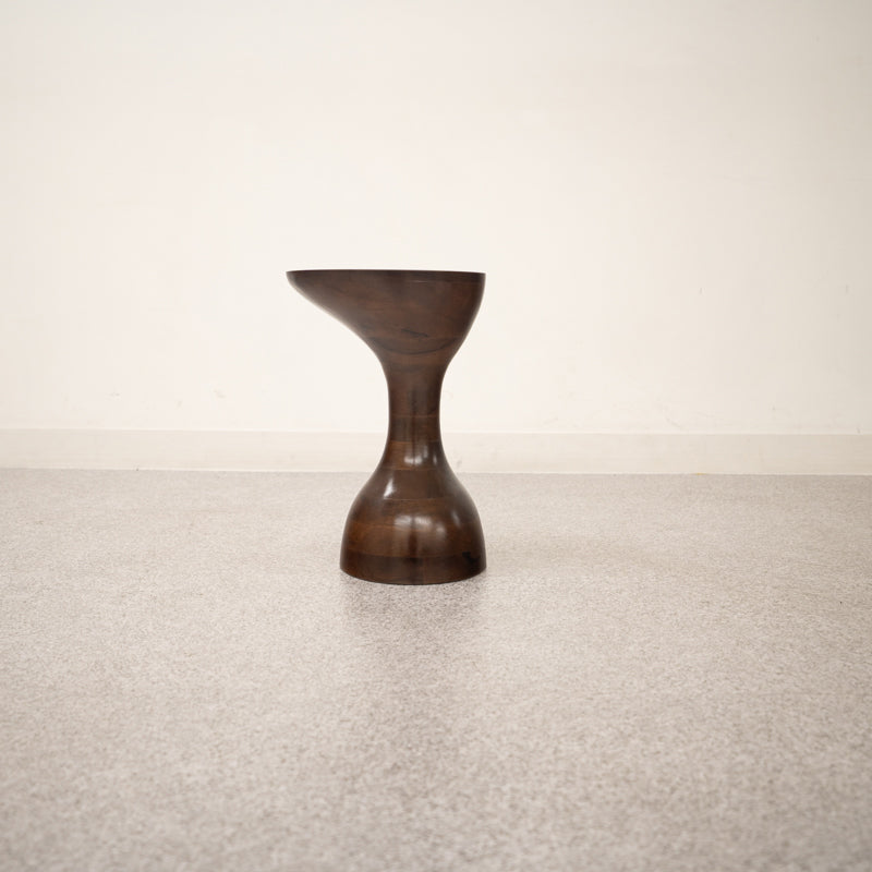 【展示品】URBAN NATURE CULTURE / Side table Vina Walnut / アーバン・ネイチャー・カルチャー