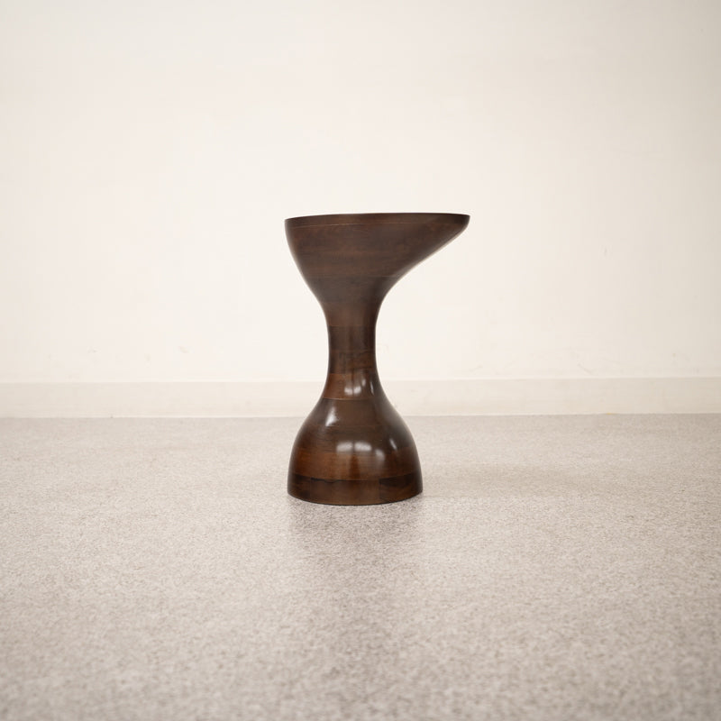 【展示品】URBAN NATURE CULTURE / Side table Vina Walnut / アーバン・ネイチャー・カルチャー