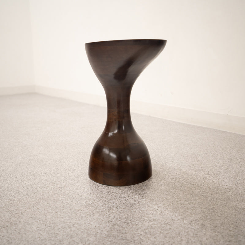 【展示品】URBAN NATURE CULTURE / Side table Vina Walnut / アーバン・ネイチャー・カルチャー