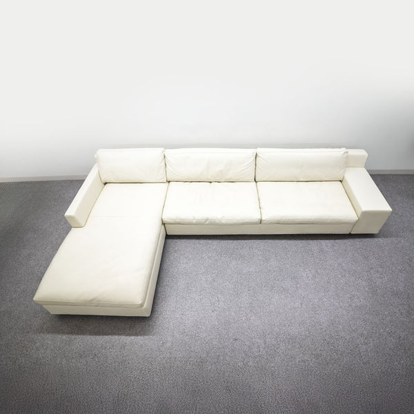 Cassina / 236 MISTER